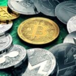 Analyst Advices Investors To Turn To Altcoins Amid Bitcoin Struggles
